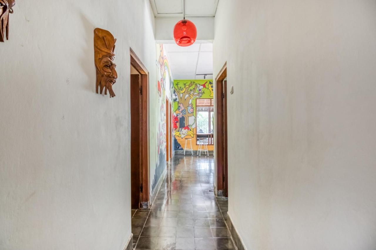 Reddoorz Hostel @ Kotagede Yogyakarta Extérieur photo